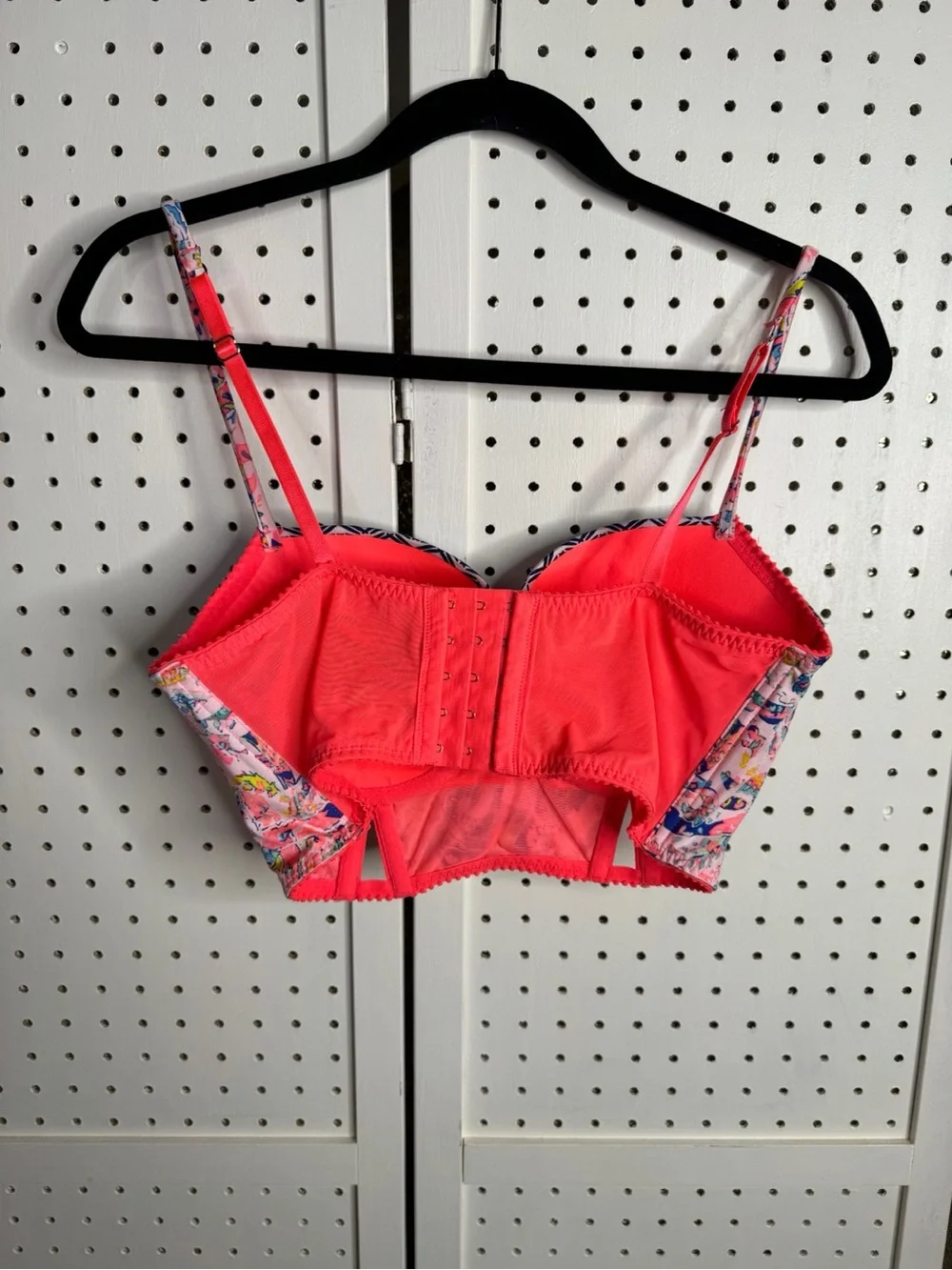 Victorias Secret bold comfortable